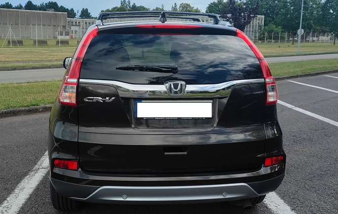 Honda CR-V cena 72000 przebieg: 156000, rok produkcji 2016 z Poznań małe 211